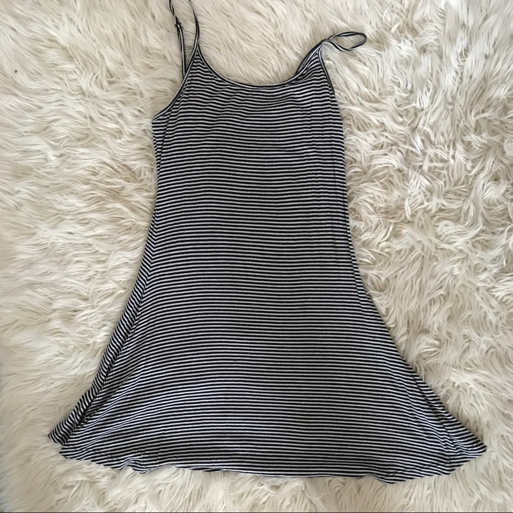 Brandy Melville dress